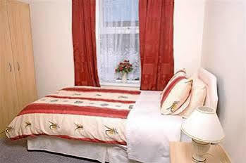 Hotel The Sleep Station Newport Esterno foto